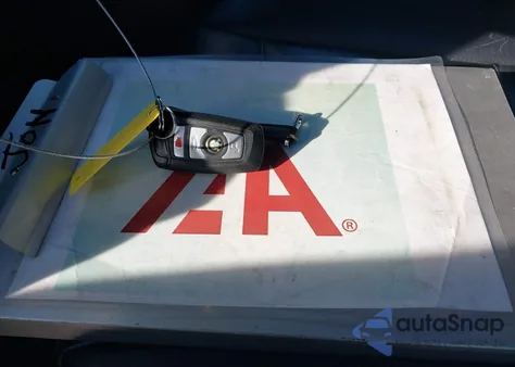 2015 BMW X3 Sdrive28I из США, поврежденный, VIN 5UXWZ7C58F0M82515